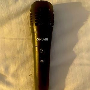 New! Karaoke Microphone by On Air New!